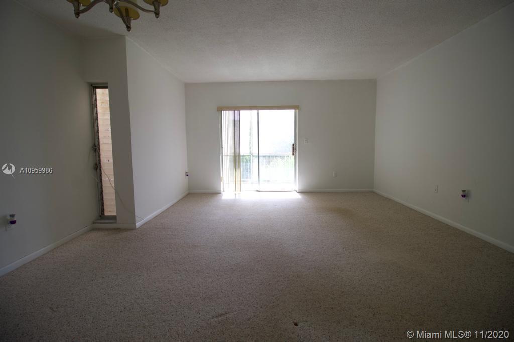 9159 SW 77th Ave # 311, Miami FL 33156 photo 5