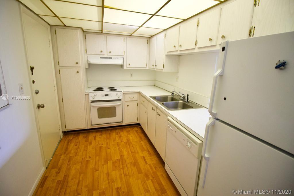9159 SW 77th Ave # 311, Miami FL 33156 photo 4
