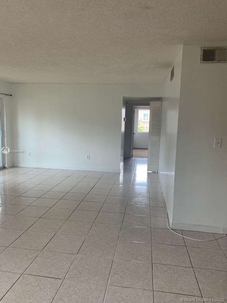 1940 NW 119th St # 821, Miami FL 33167 photo 3