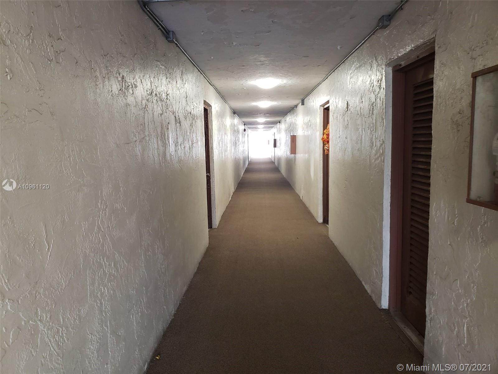 9401 SW 4th St must see # 304, Miami FL 33174 photo 3