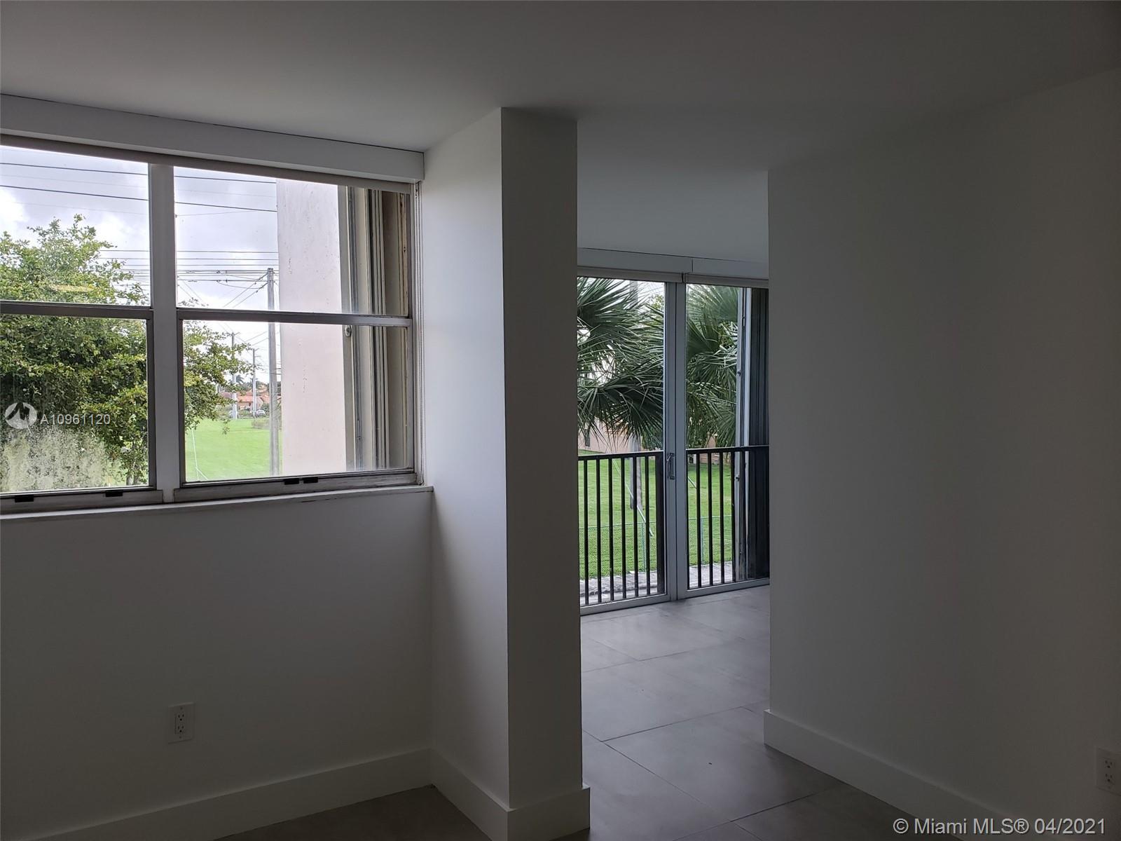 9401 SW 4th St must see # 304, Miami FL 33174 photo 4