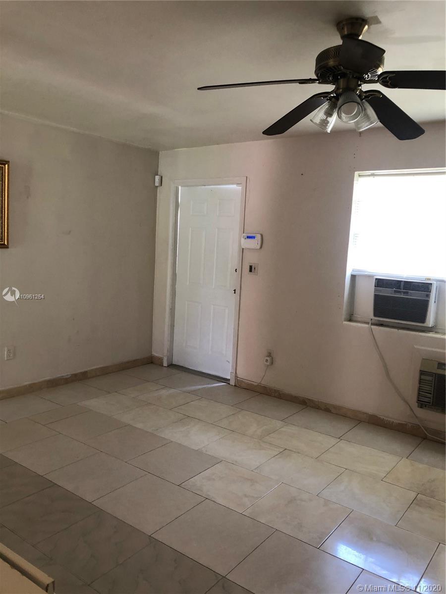 2915 NE 214th St # 2, Aventura FL 33180 photo 2