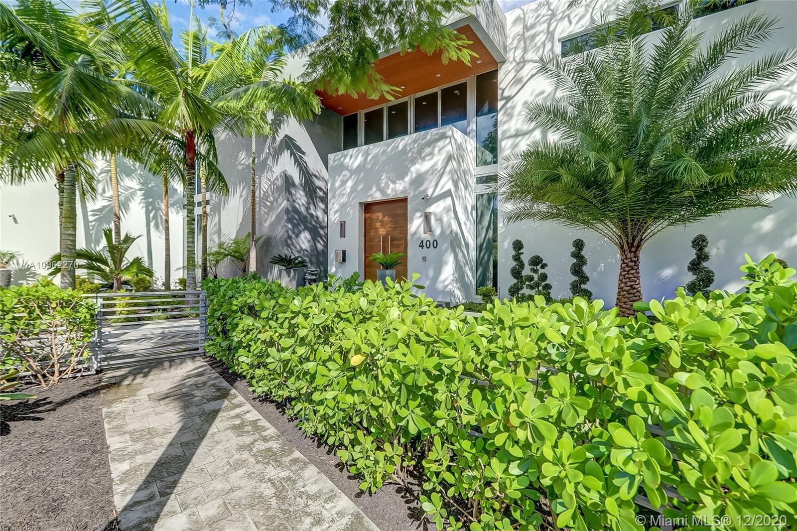 400 Tamarind Dr, Hallandale Beach FL 33009 photo 4