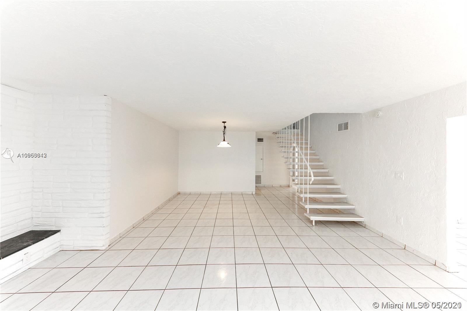 3019 SW 68th Ter, Miramar FL 33023 photo 3