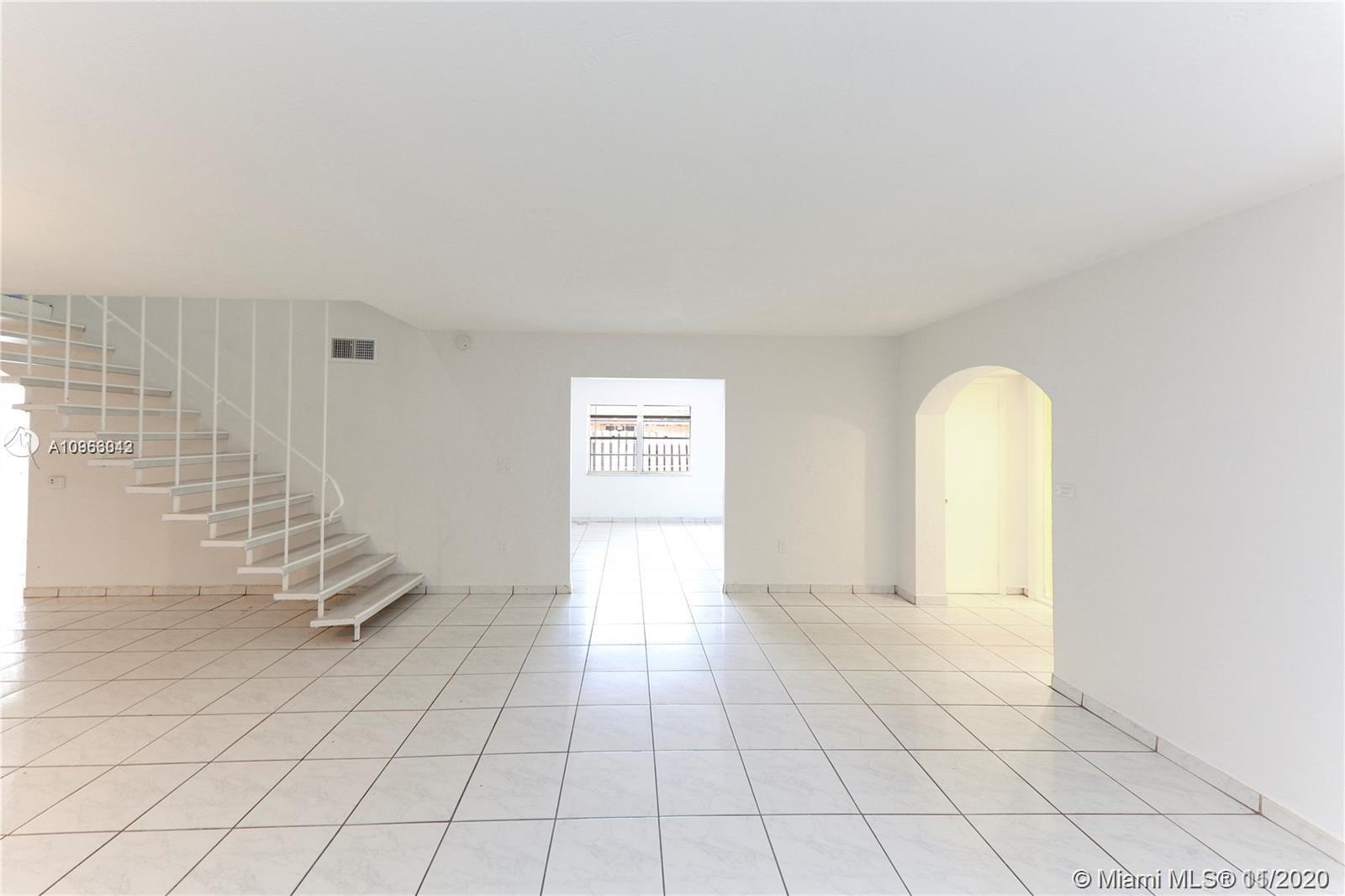 3019 SW 68th Ter, Miramar FL 33023 photo 4