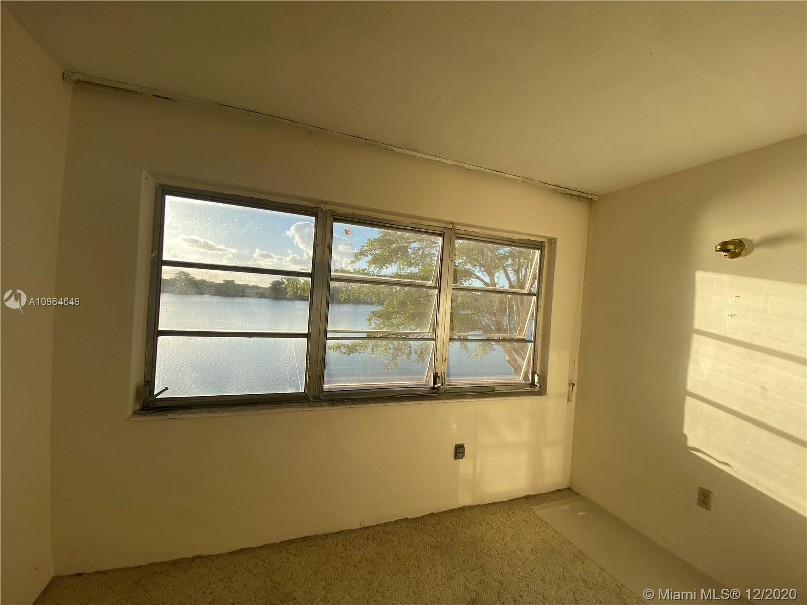 18900 NE 3rd Ct # 522, Miami FL 33179 photo 2
