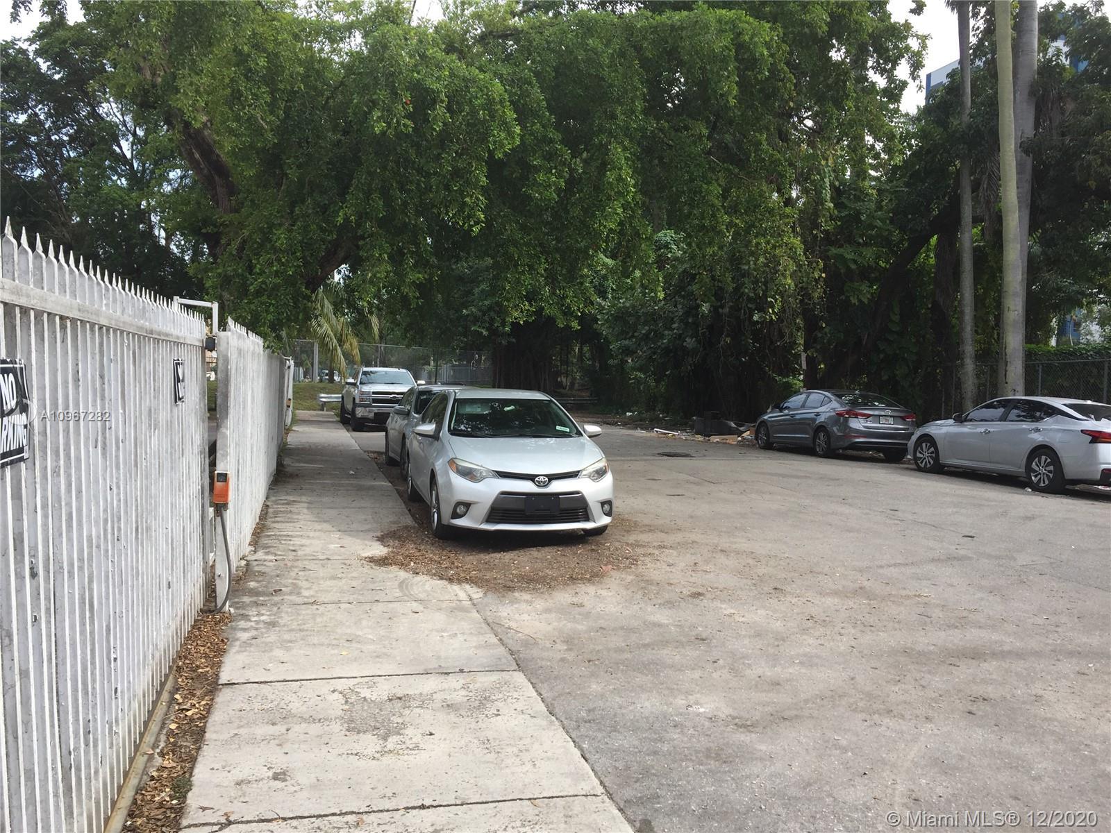 1525 NW 19th Ter # 9, Miami FL 33125 photo 3