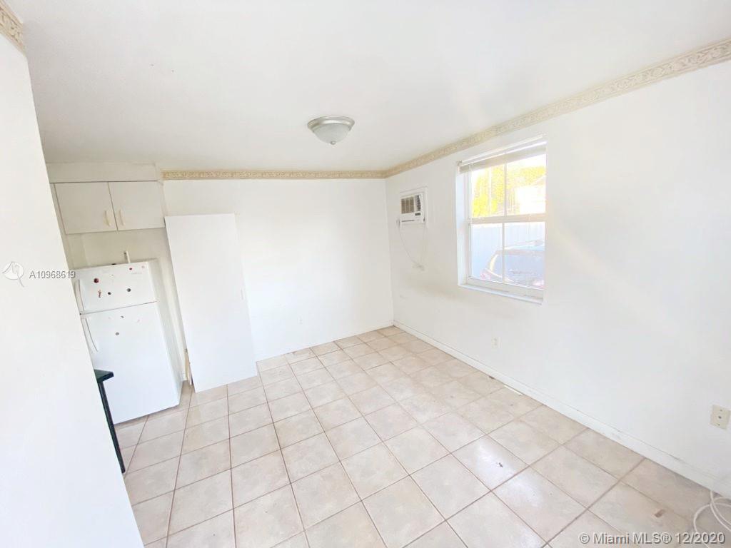 117 Curtiss Pkwy # 3, Miami Springs FL 33166 photo 2