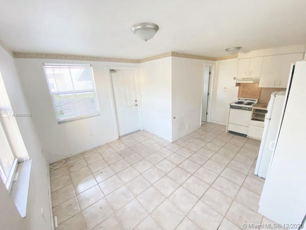 117 Curtiss Pkwy # 3, Miami Springs FL 33166 photo 5