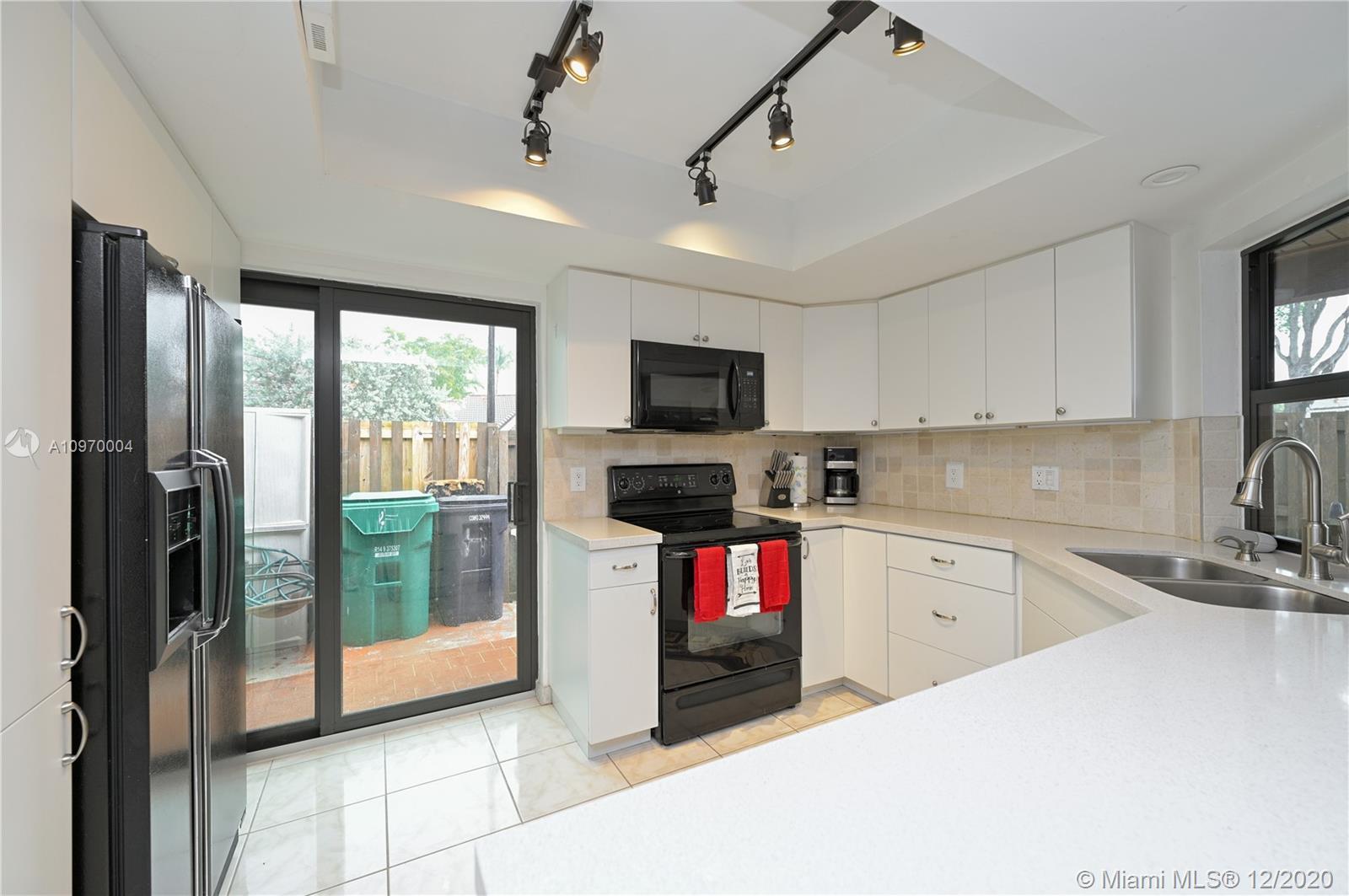 15215 SW 45th Ter # 48H, Miami FL 33185 photo 3