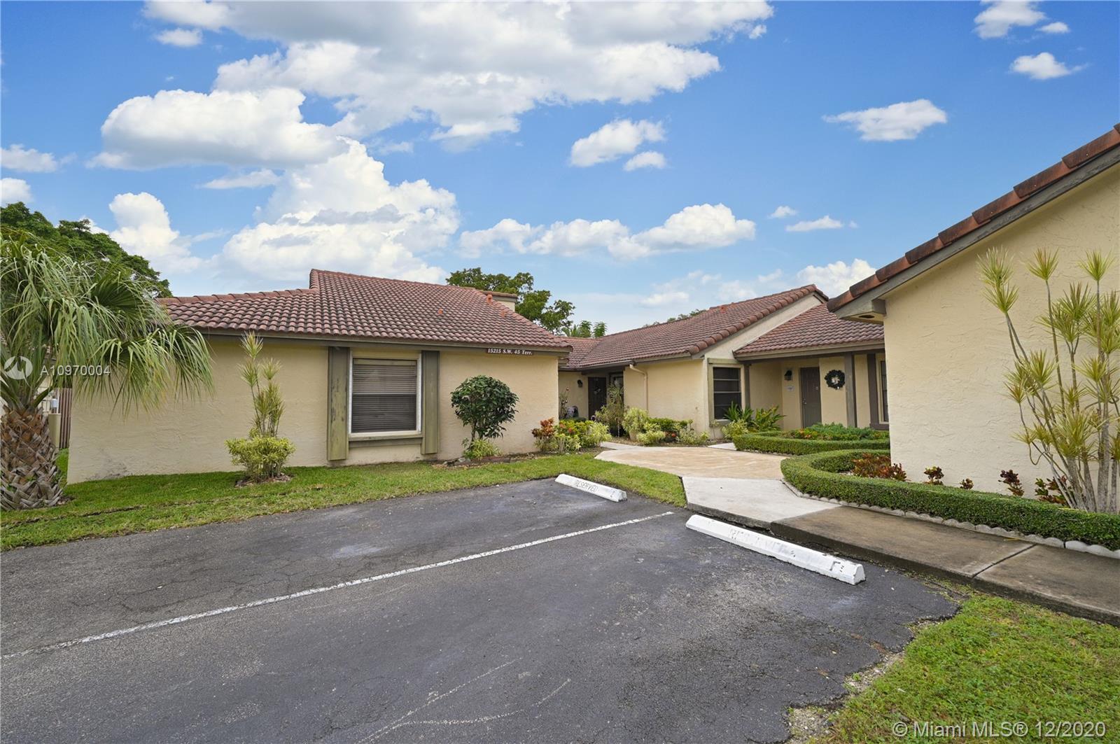 15215 SW 45th Ter # 48H, Miami FL 33185