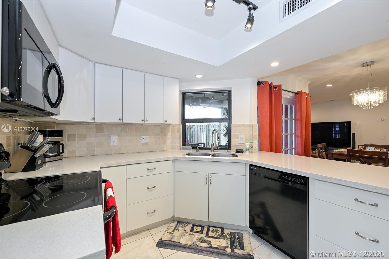 15215 SW 45th Ter # 48H, Miami FL 33185 photo 4