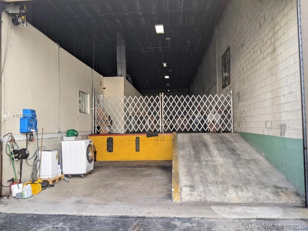 1450 NW 82 Ave, Doral FL 33126 photo 2