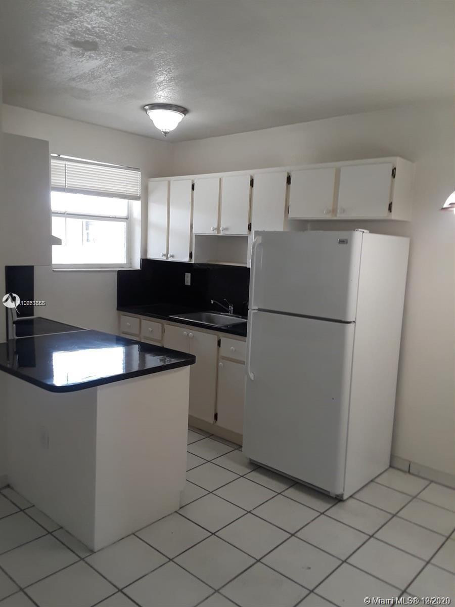 Hialeah, FL 33010 photo 2