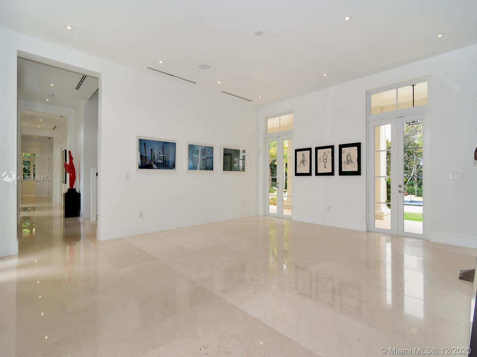 7700 Ponce De Leon Rd, Miami FL 33143 photo 5