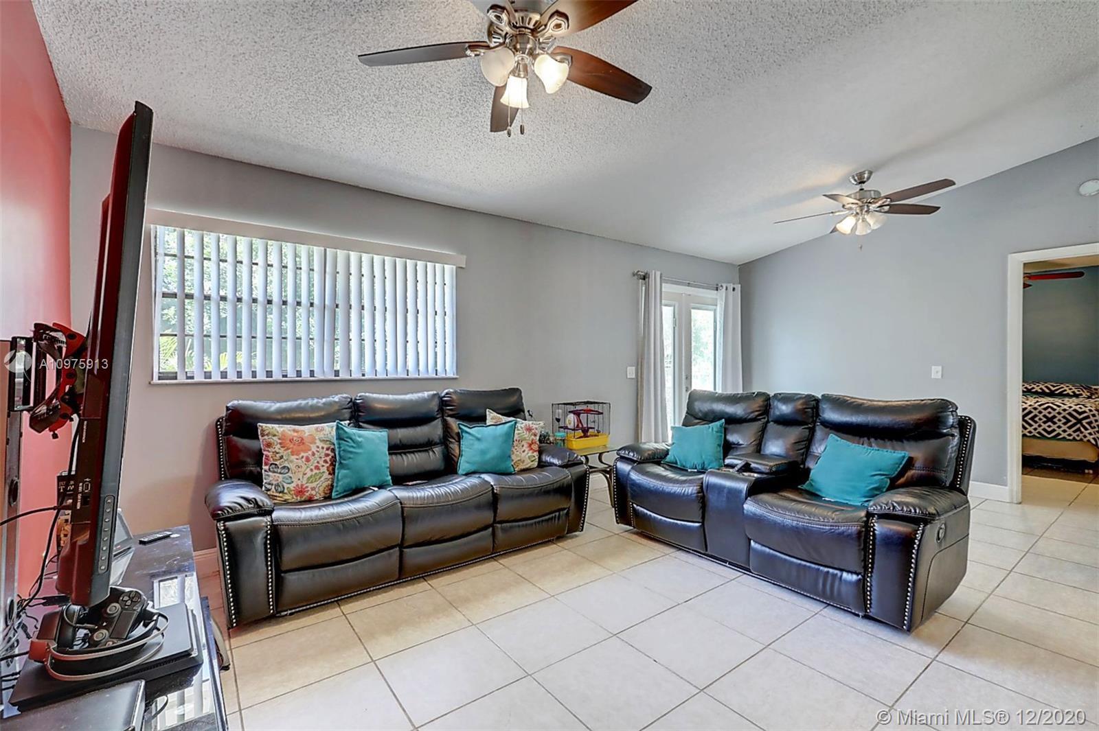 1914 SW Aguero St, Port St. Lucie FL 34953 photo 5