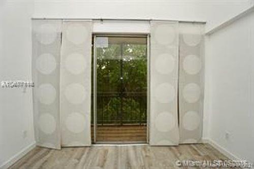 8841 W Flagler St # 406, Miami FL 33174 photo 3