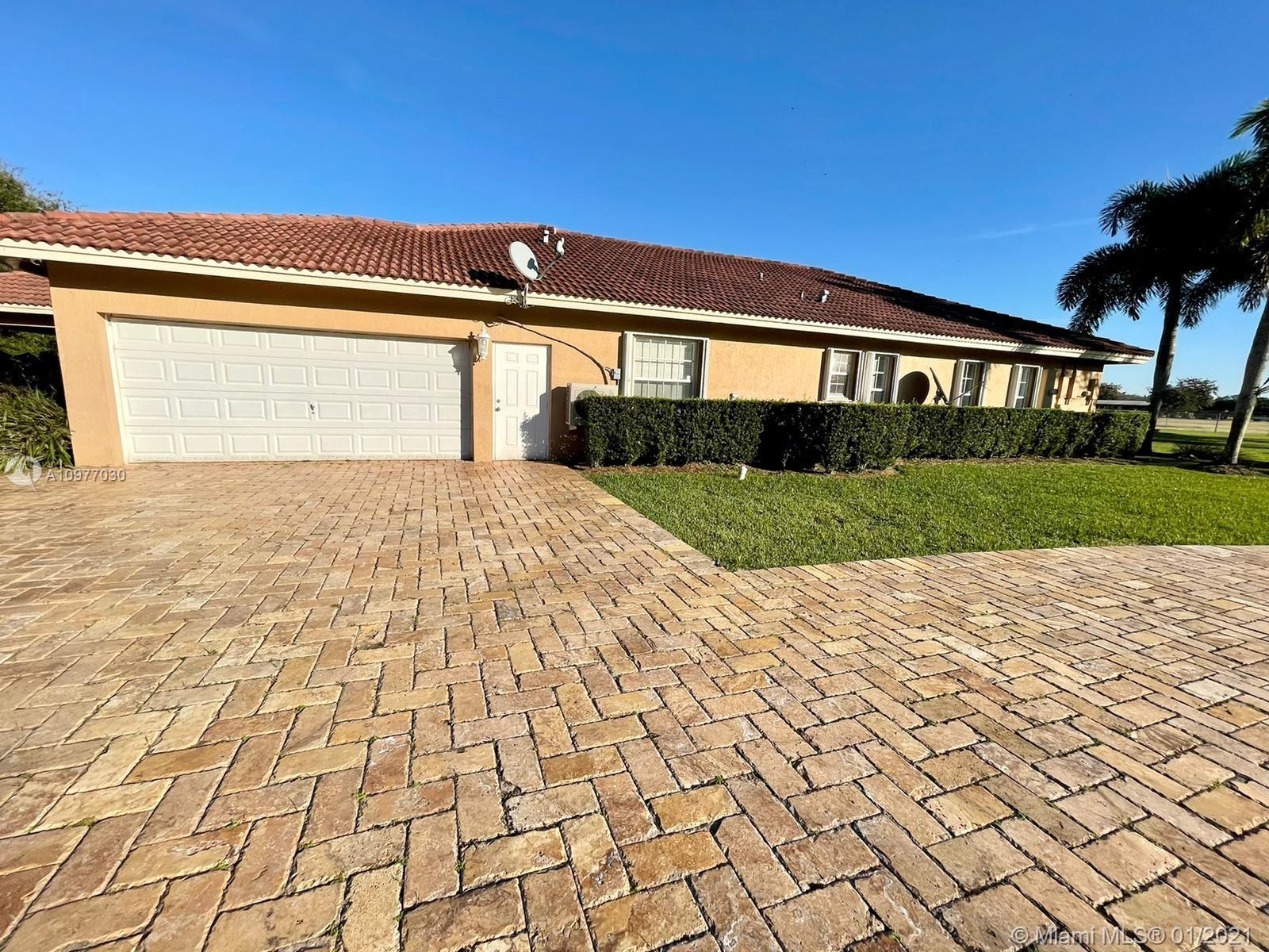 15760 SW 242nd St, Homestead FL 33031 photo 2