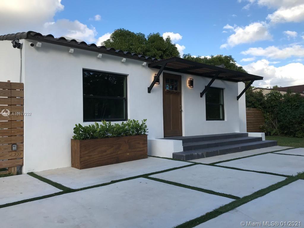 4381 SW 14th St, Miami FL 33134