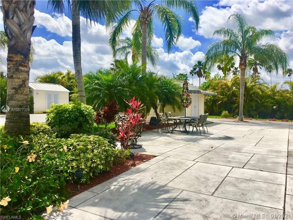 3007 W RiverBend Resort Blvd, La Belle FL 33935 photo 4
