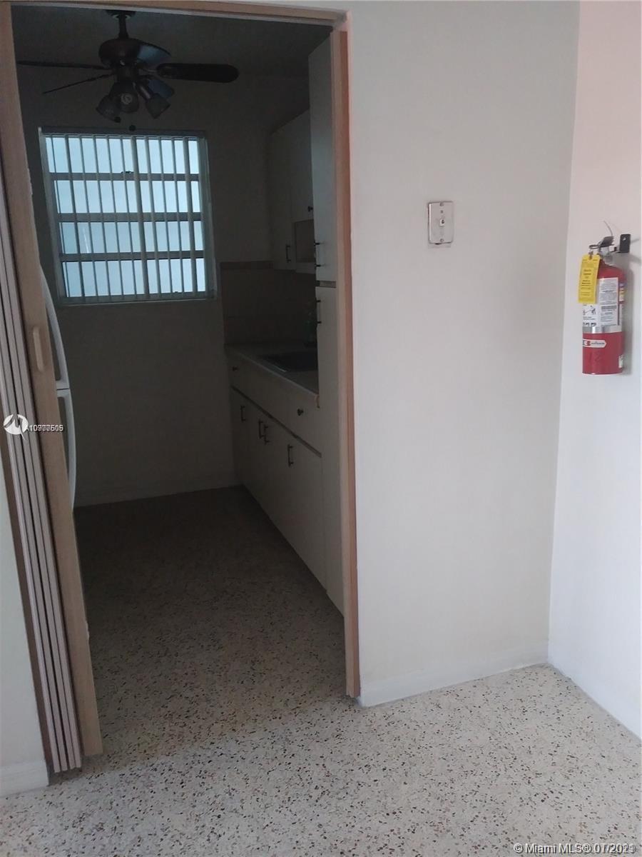 1581 NE 8th St # 10, Homestead FL 33033 photo 3