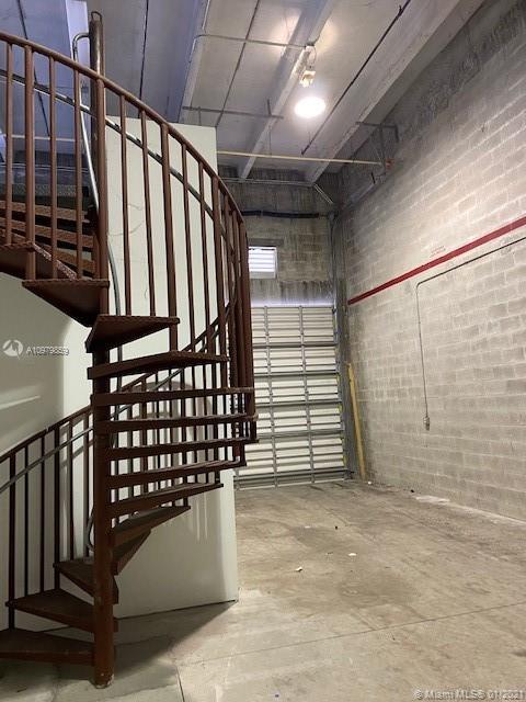2355 NW 70th Ave 7, Miami FL 33122 photo 4
