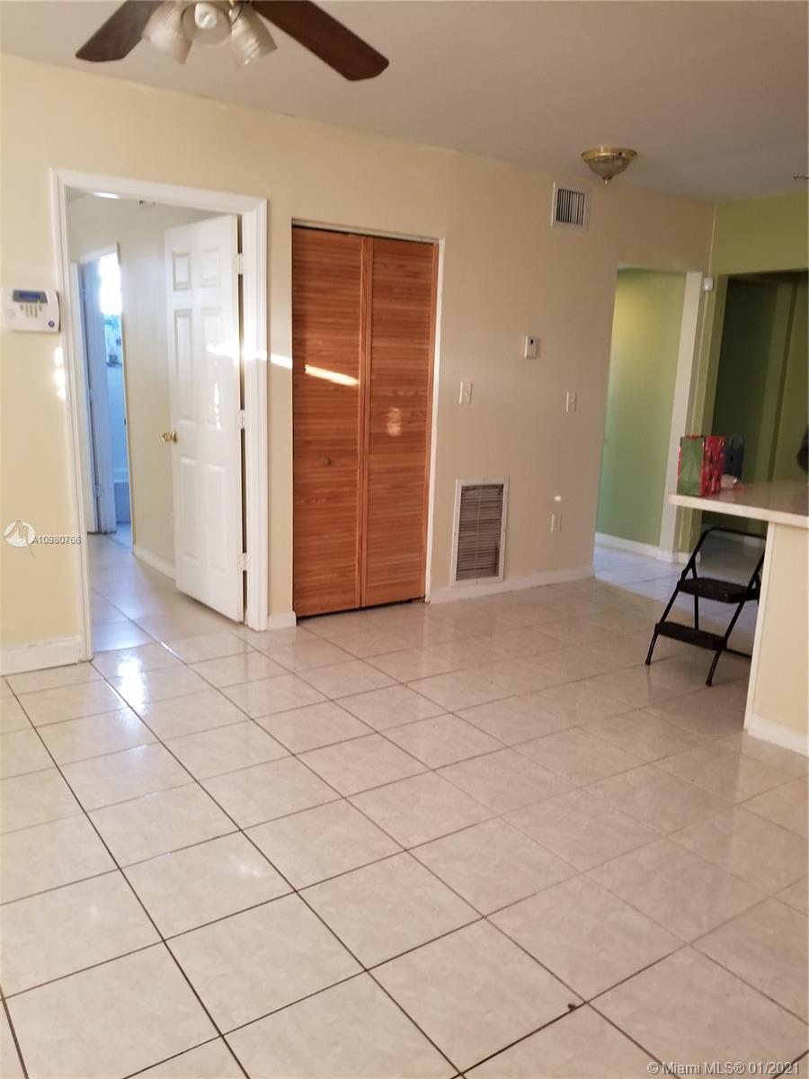 Opa-Locka, FL 33054