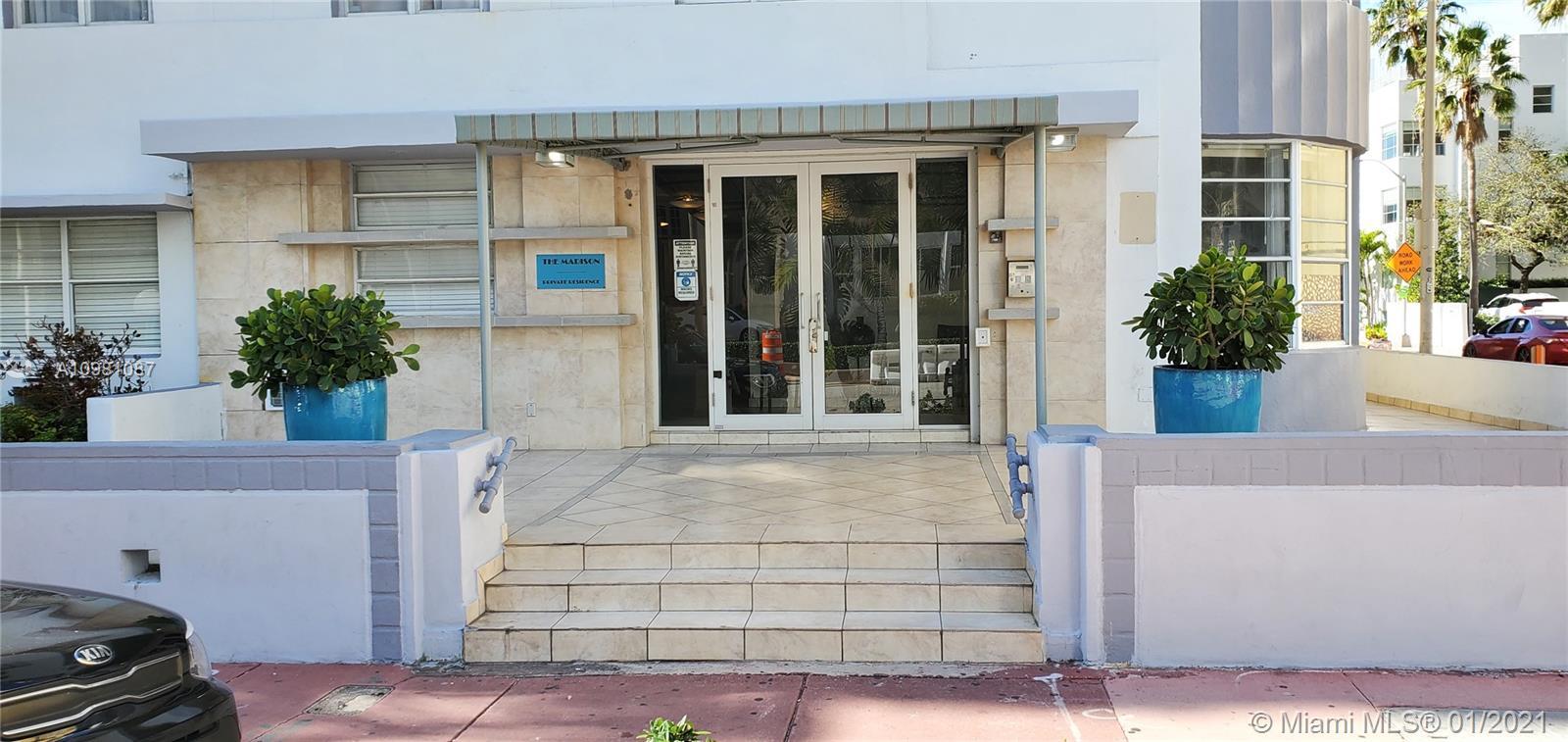 3030 Collins Ave # 4D, Miami Beach FL 33140