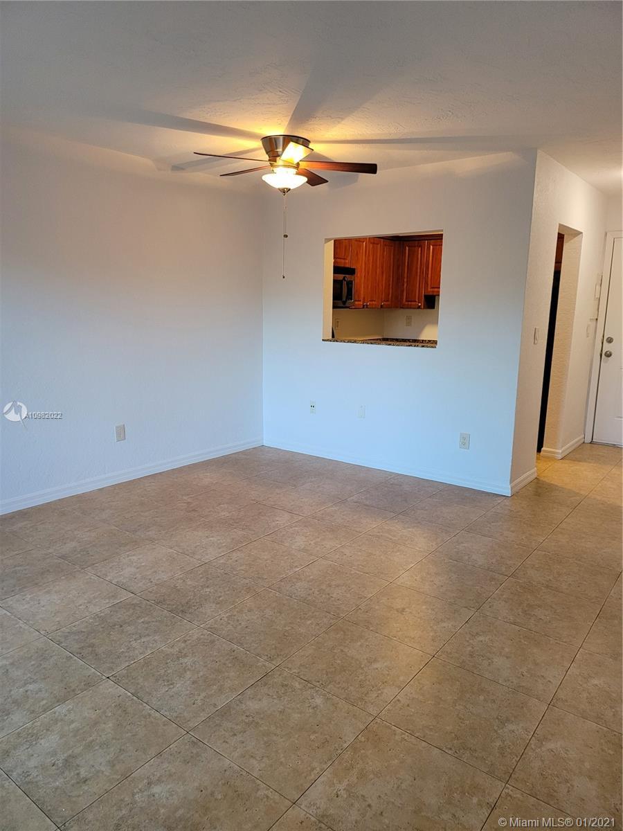 14500 SW 88th Ave # 117, Palmetto Bay FL 33176 photo 3