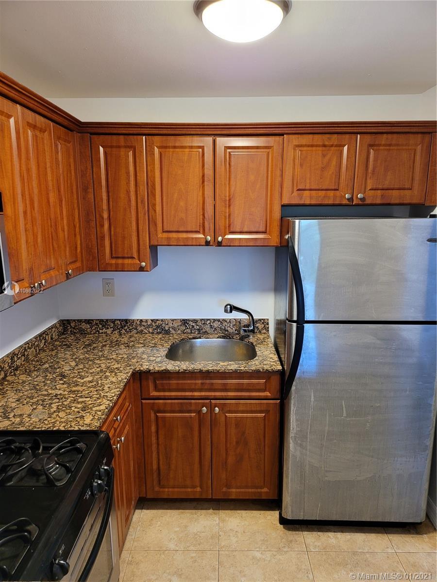 14500 SW 88th Ave # 117, Palmetto Bay FL 33176 photo 5