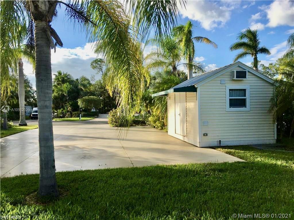 3008 Riverboat Lndg, La Belle FL 33935 photo 5