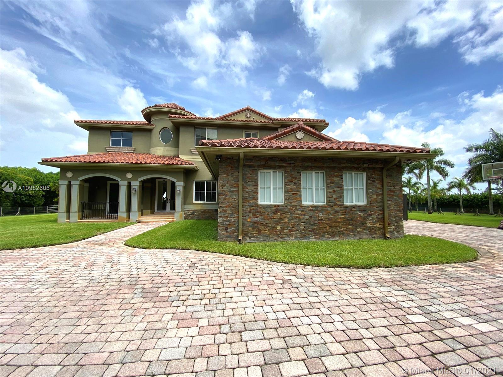 18575 SW 100th St, Miami FL 33196 photo 3