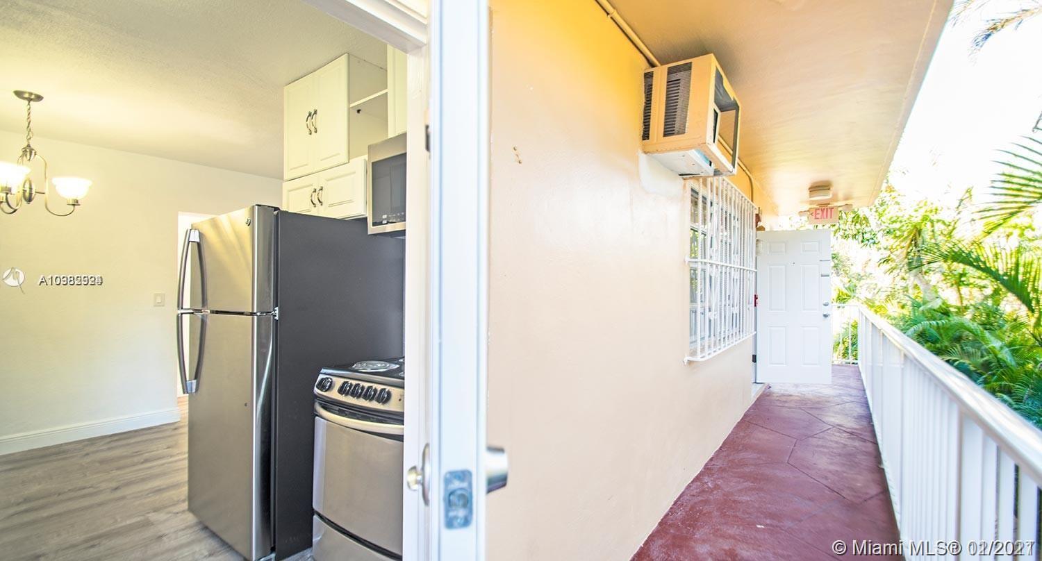 2300 SW 3rd Ave # 14, Miami FL 33129 photo 5