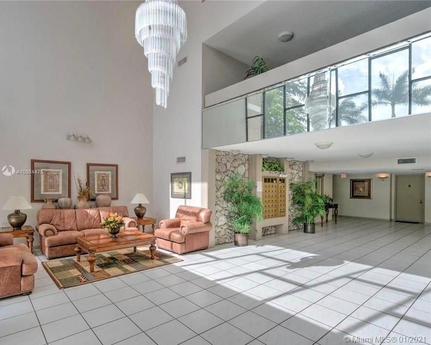 16500 Golf Club Rd # 108, Weston FL 33326 photo 3