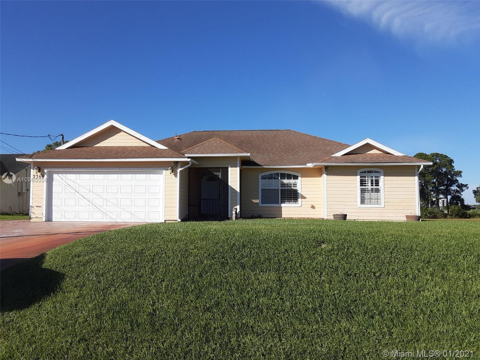2366 SW Alminar St, Port St. Lucie FL 34953