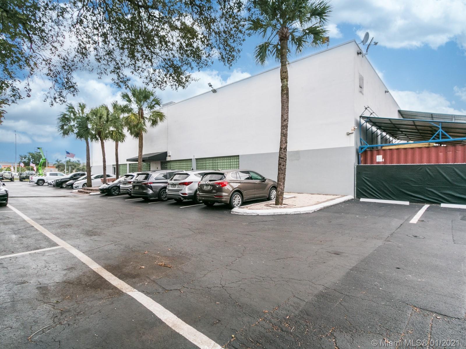 2801 Greene St, Hollywood FL 33020 photo 2