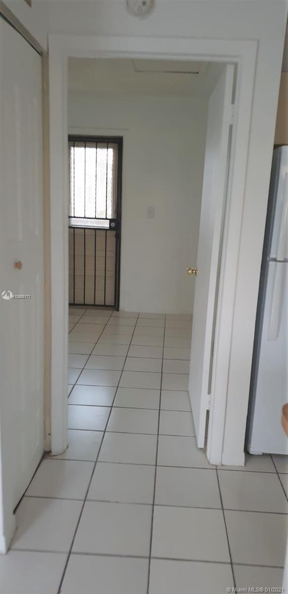 1235 NW 3rd St # 14, Miami FL 33125 photo 5
