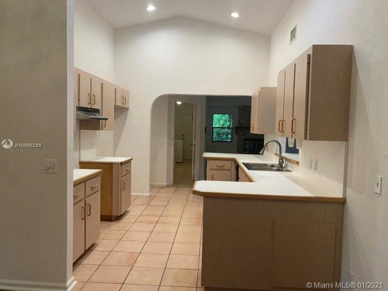17658 N 126th Ter N, Jupiter FL 33478 photo 5
