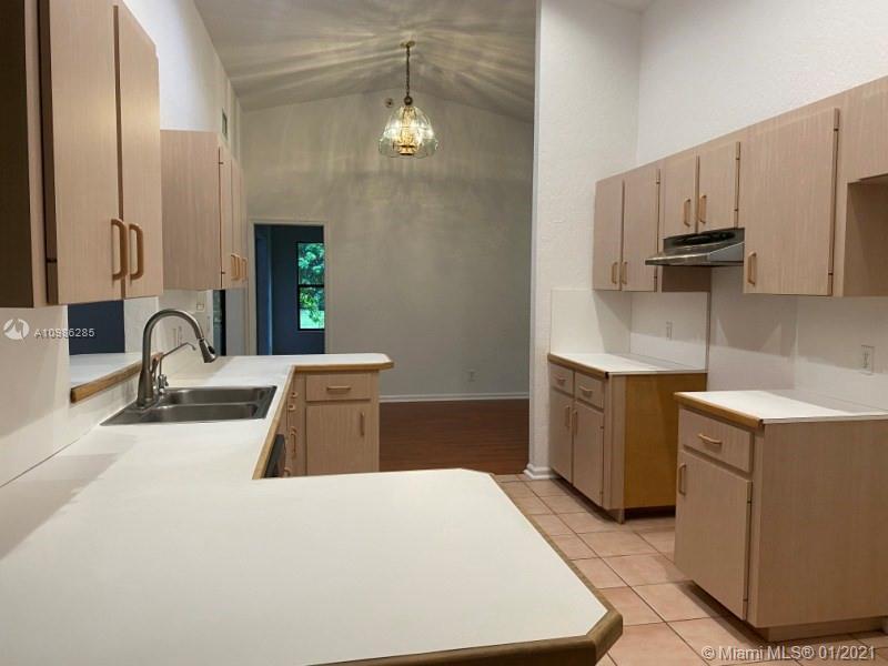17658 N 126th Ter N, Jupiter FL 33478 photo 4