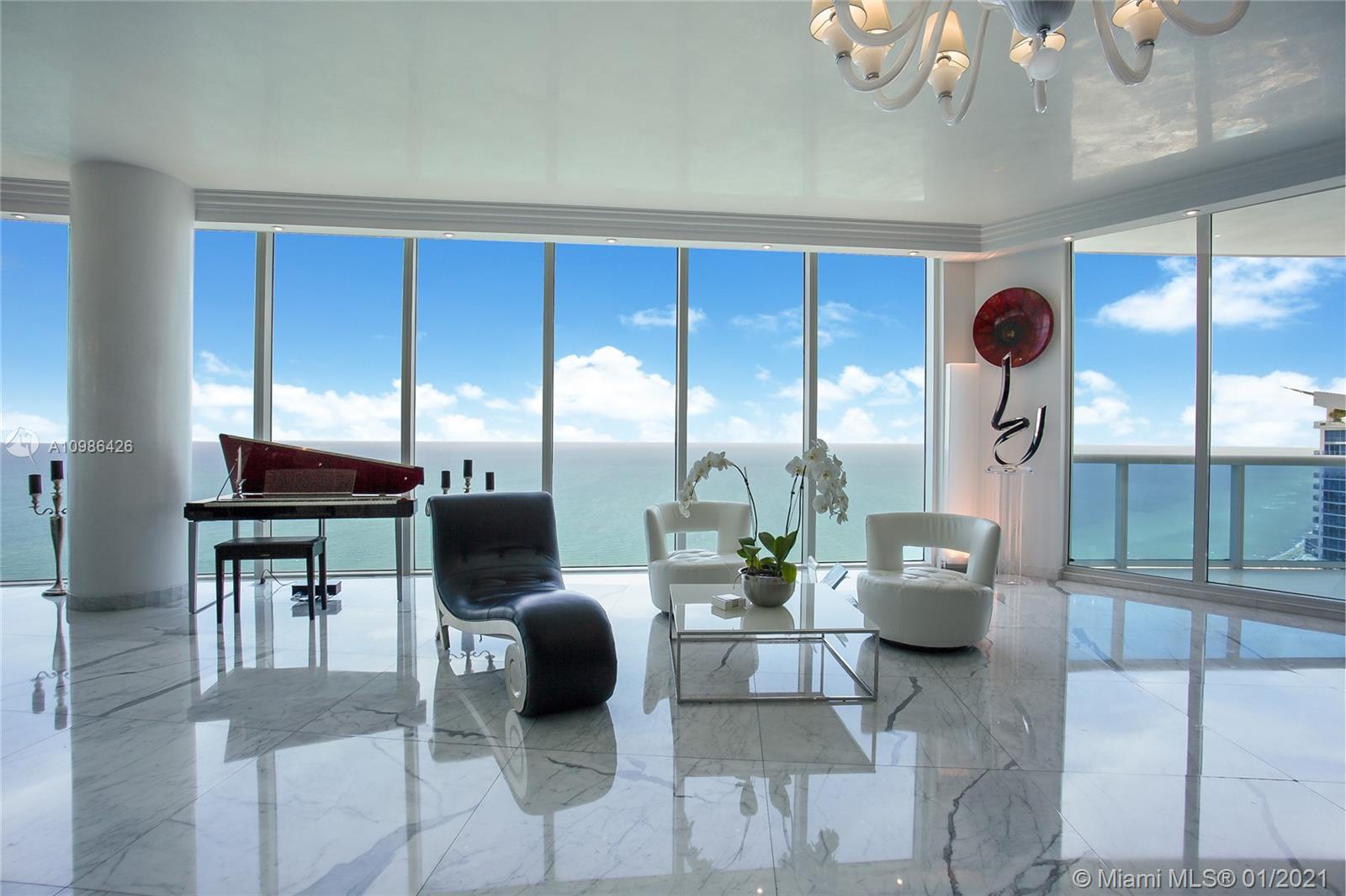 2711 S Ocean Dr # 3905, Hollywood FL 33019