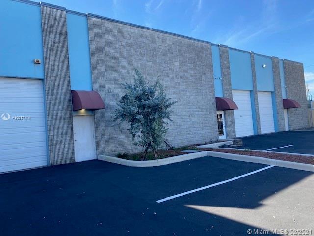 5610 N Rodman St, Hollywood FL 33023 photo 2