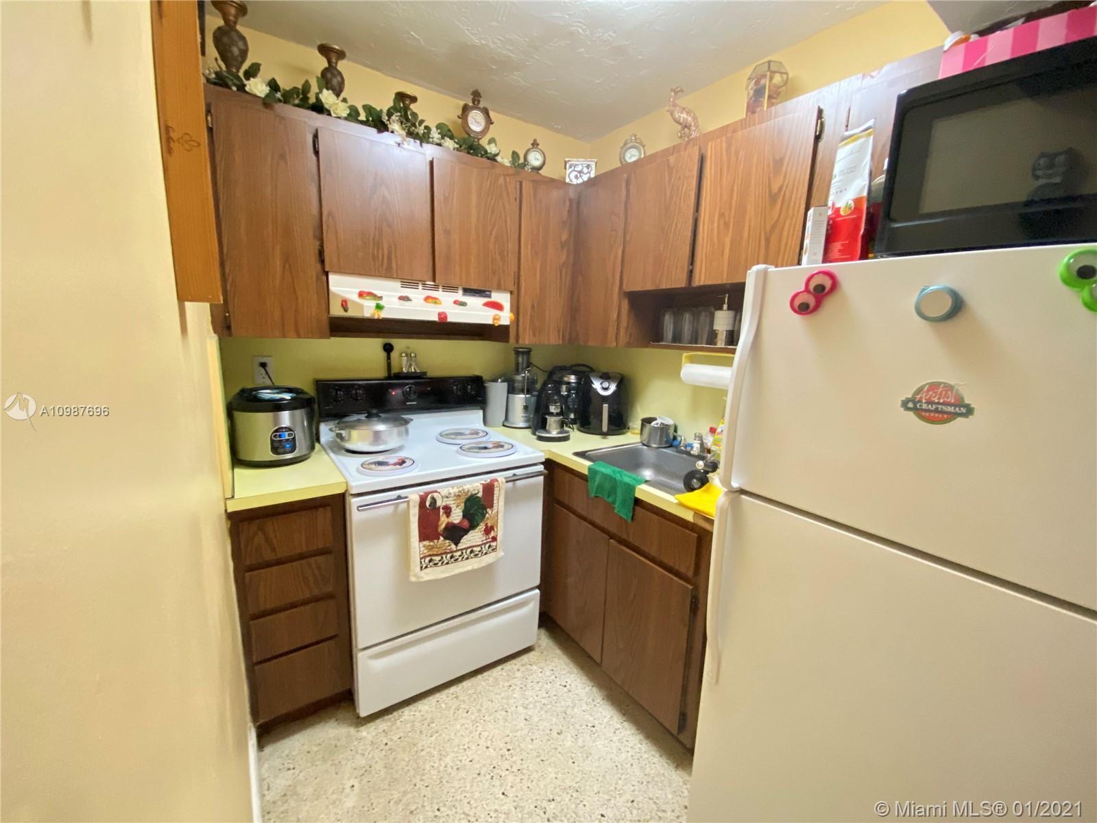 2623 NW 24th St # 11, Miami FL 33142 photo 5