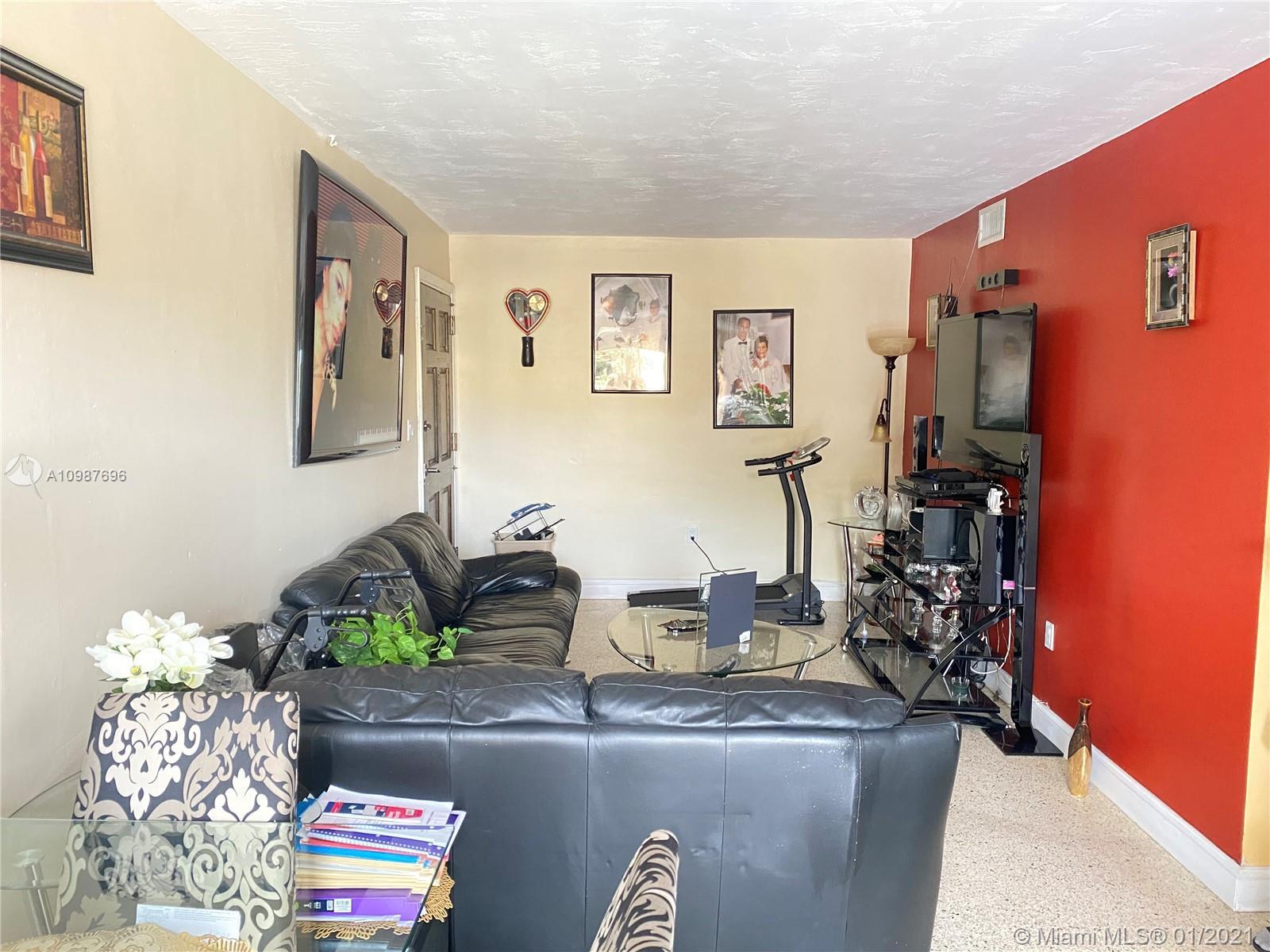 2623 NW 24th St # 11, Miami FL 33142 photo 4