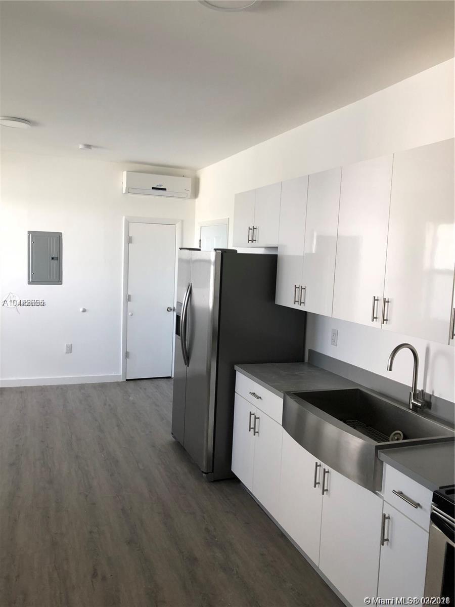 402 NW 12th Ave # 101, Miami FL 33128 photo 3