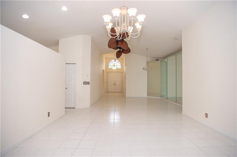 3576 Canary Palm Court, Pompano Beach FL 33069 photo 3