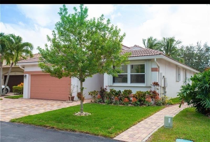 3576 Canary Palm Court, Pompano Beach FL 33069