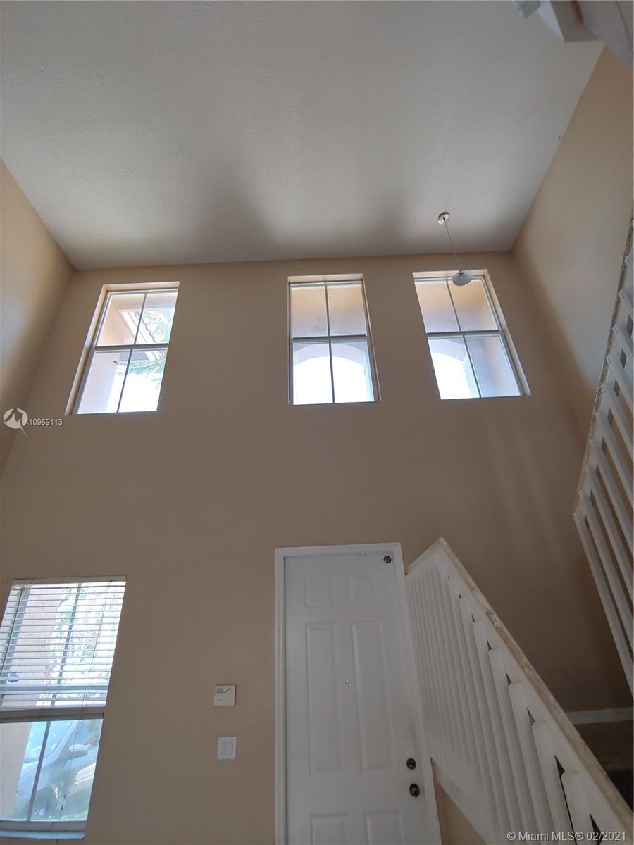 831 NW 134th Ave, Pembroke Pines FL 33028 photo 5