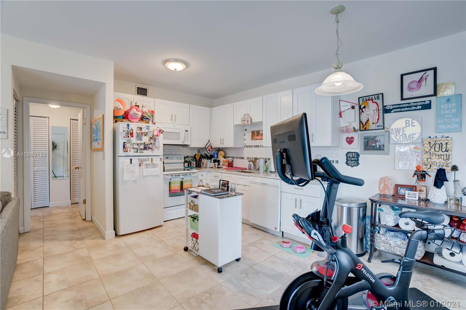 353 S Us Highway 1 # D6, Jupiter FL 33477 photo 2