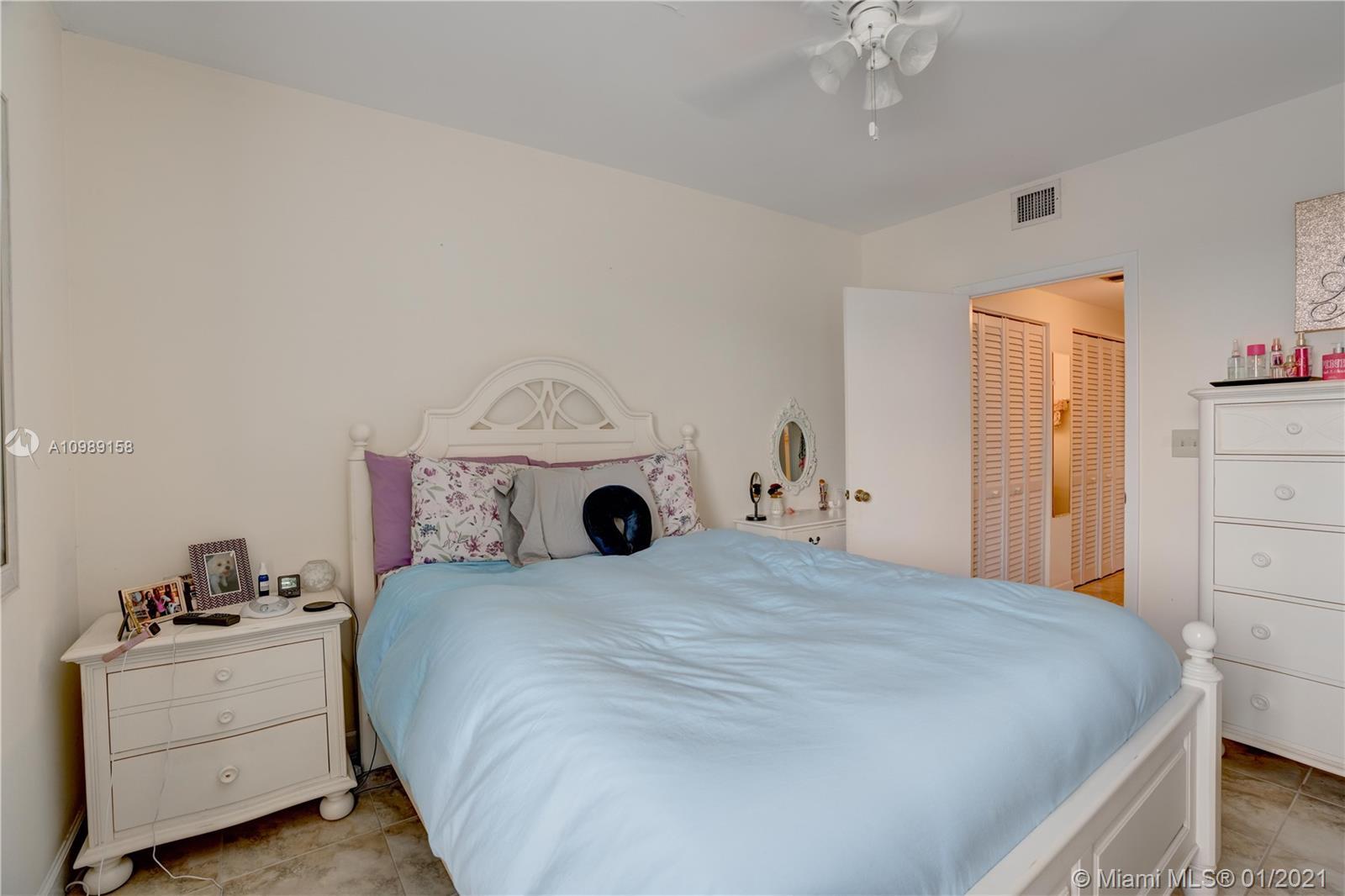 353 S Us Highway 1 # D6, Jupiter FL 33477 photo 5