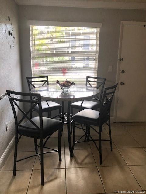 3901 SW 112th Ave # 11, Miami FL 33165 photo 2